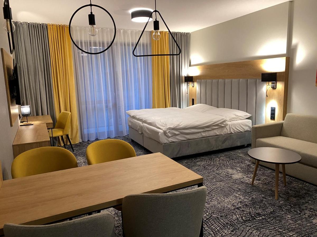 Apartment Friends Besenova - Free Swinning Pool Bagian luar foto