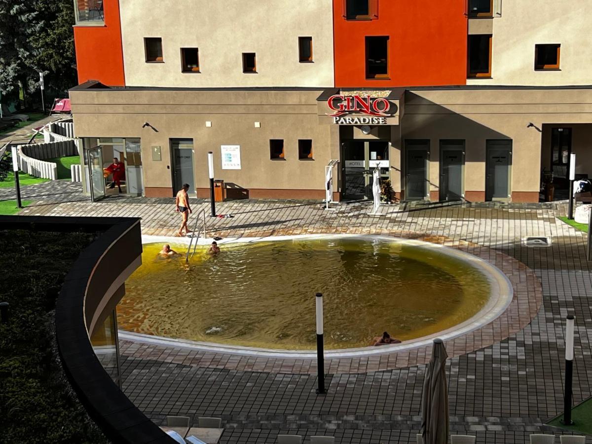Apartment Friends Besenova - Free Swinning Pool Bagian luar foto