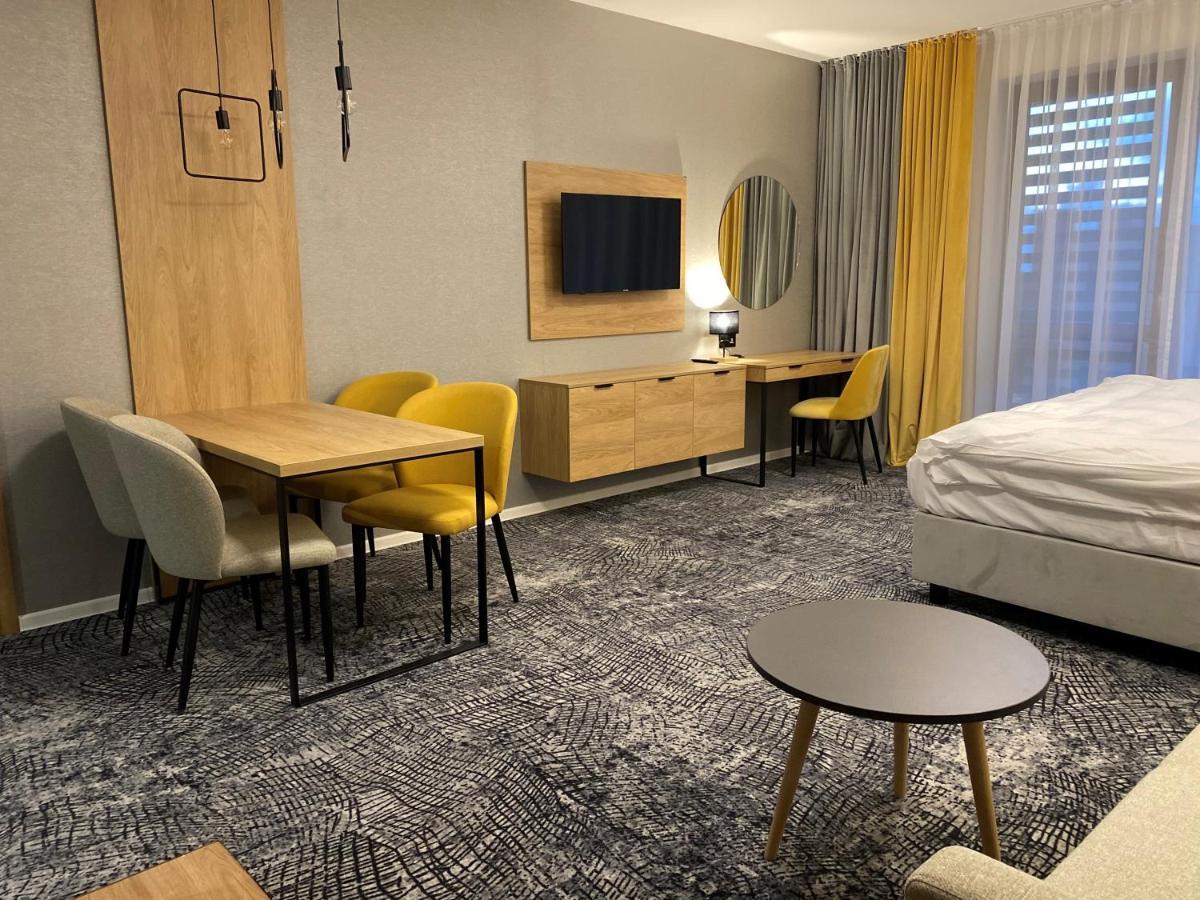 Apartment Friends Besenova - Free Swinning Pool Bagian luar foto